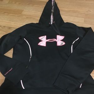 Under Armour Sweatshirt